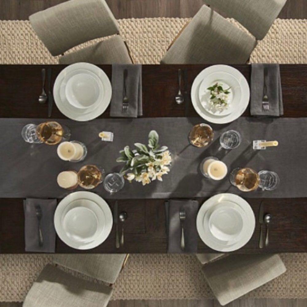 Holiday Table Runner Charcoal Gray Luxury Fieldcrest Premium Gathering Linen NWT